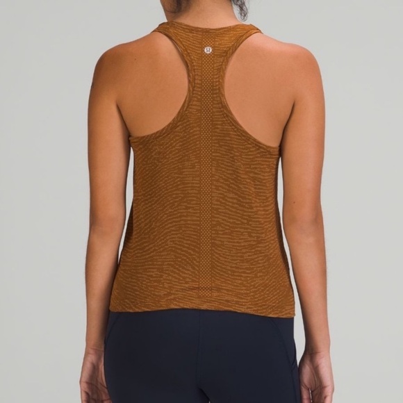 Lululemon Swiftly Tech Racerback Tank Top 2.0 *Race Length EUC - Picture 5 of 14